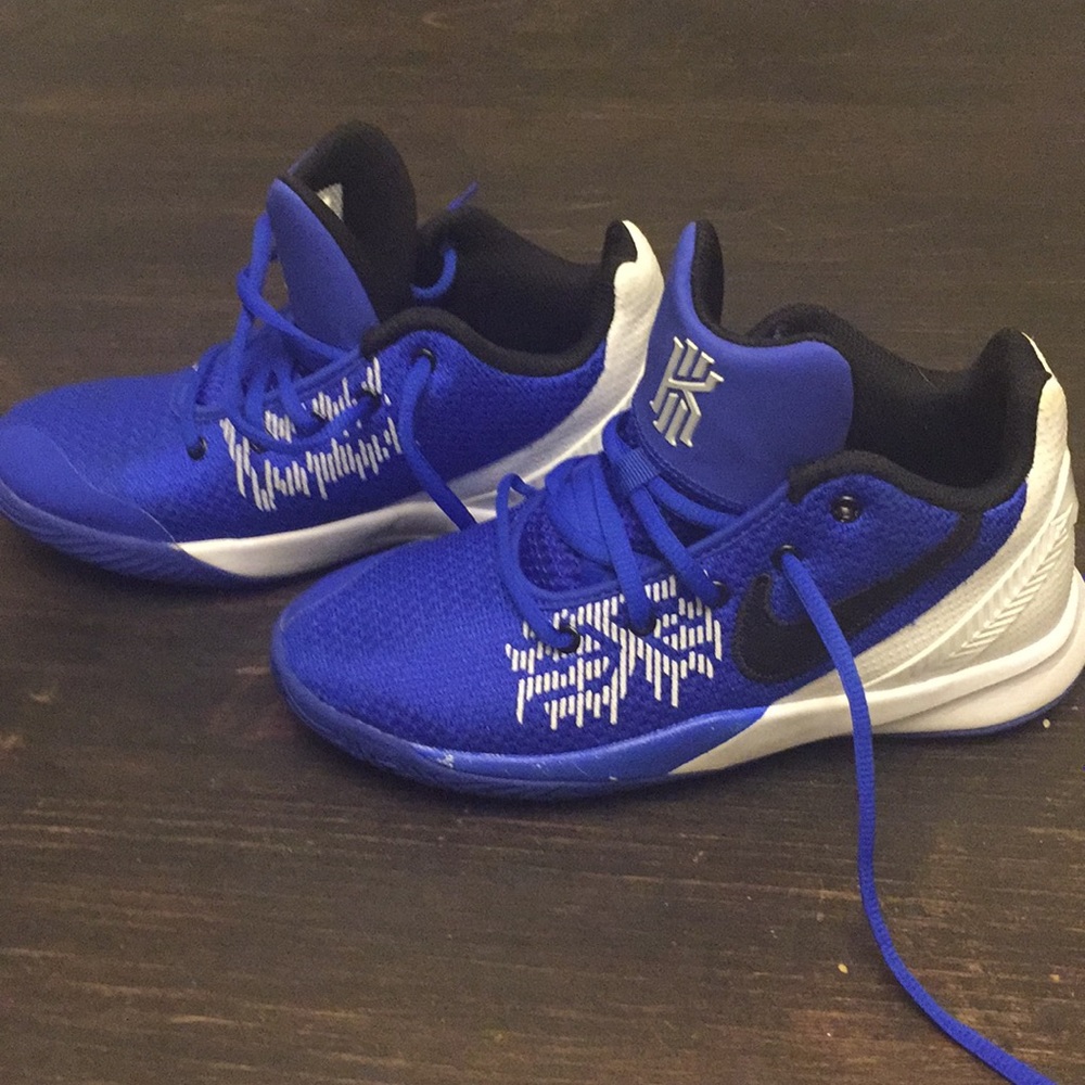 Boys Nikes Size 4Y